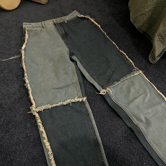 CUTE RIPPED JEANS - Picture 2 of 5